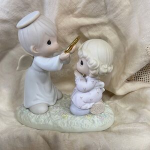 Precious Moments Angel Figurine with Gold Halo -
“ You Deserve a Halo Thank You”